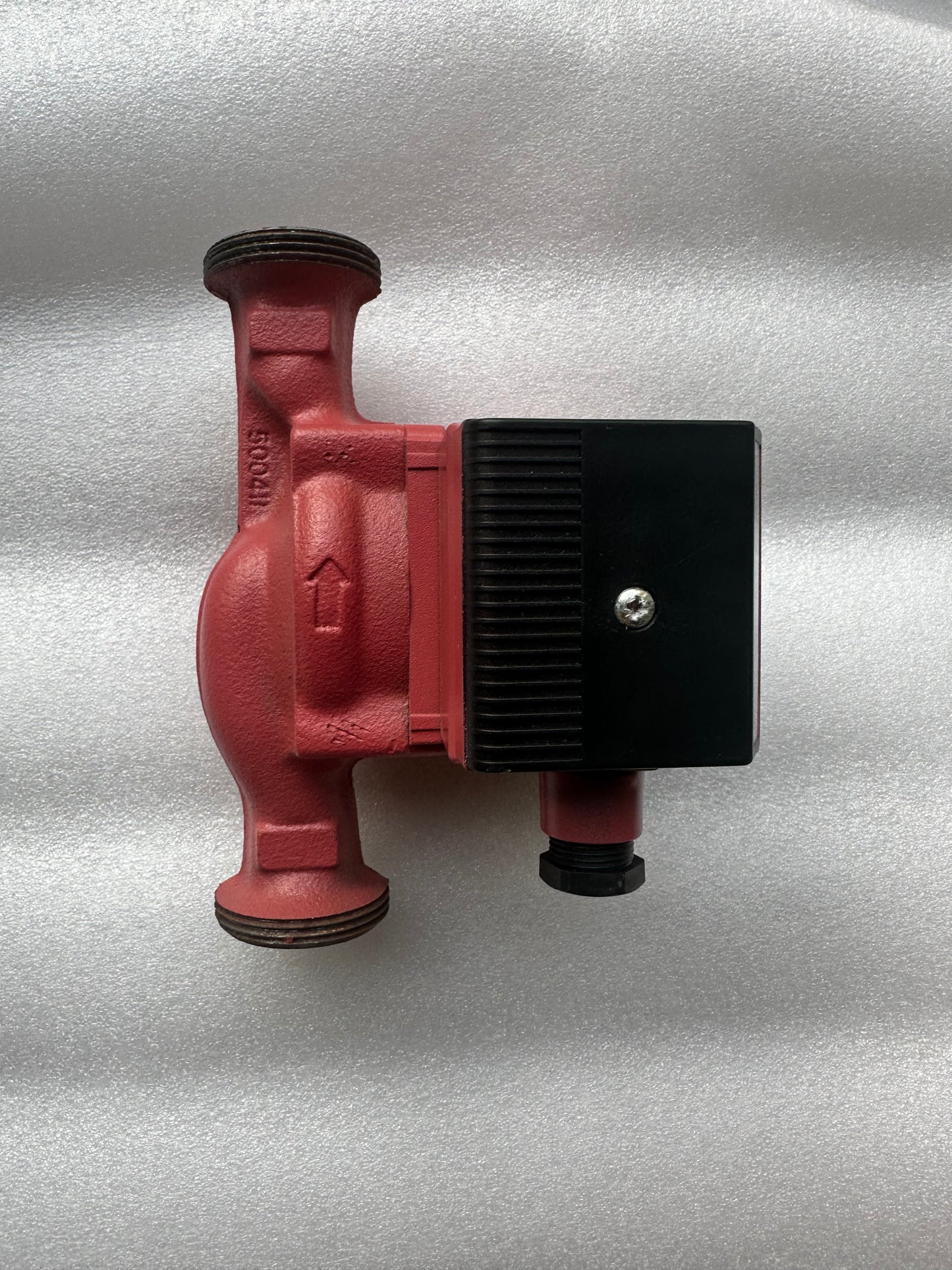 Pompe circulateur Grundfos UPE 25-45 180 Selectronic – Régulation électronique – Neuve déstockage sans emballage