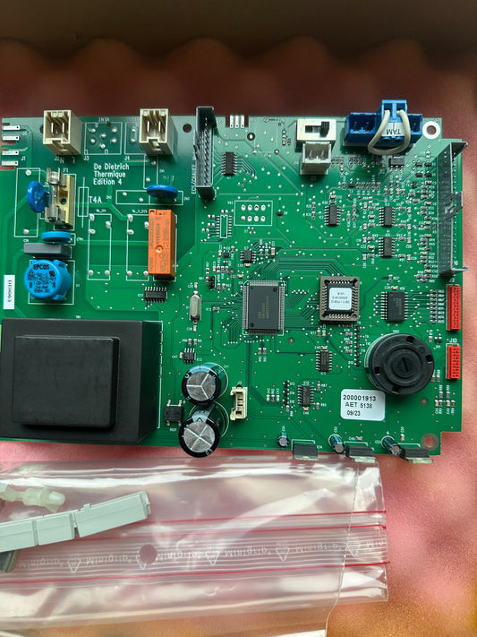 Carte électronique chaudière – De Dietrich / Chappée – Réf. 200001913 – Neuf déstockage