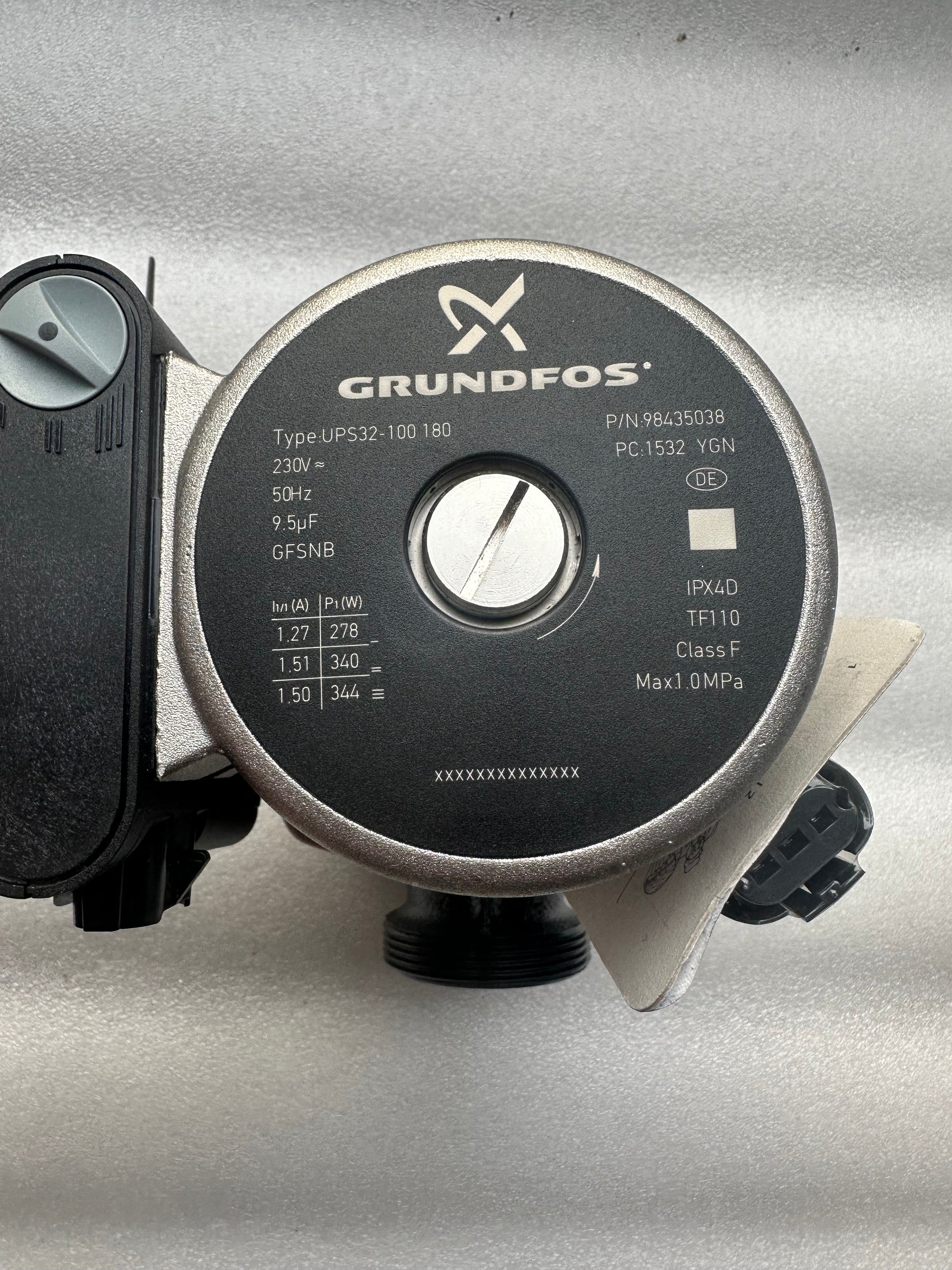 grundfos ups 32-100 180 - circulateur pompe chaudière - réf. 98435038