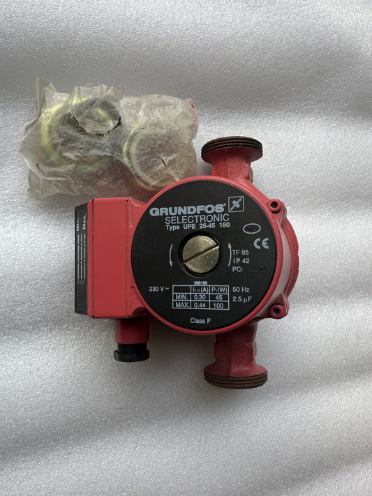 Pompe circulateur Grundfos UPE 25-45 180 Selectronic – Régulation électronique – Neuve déstockage sans emballage