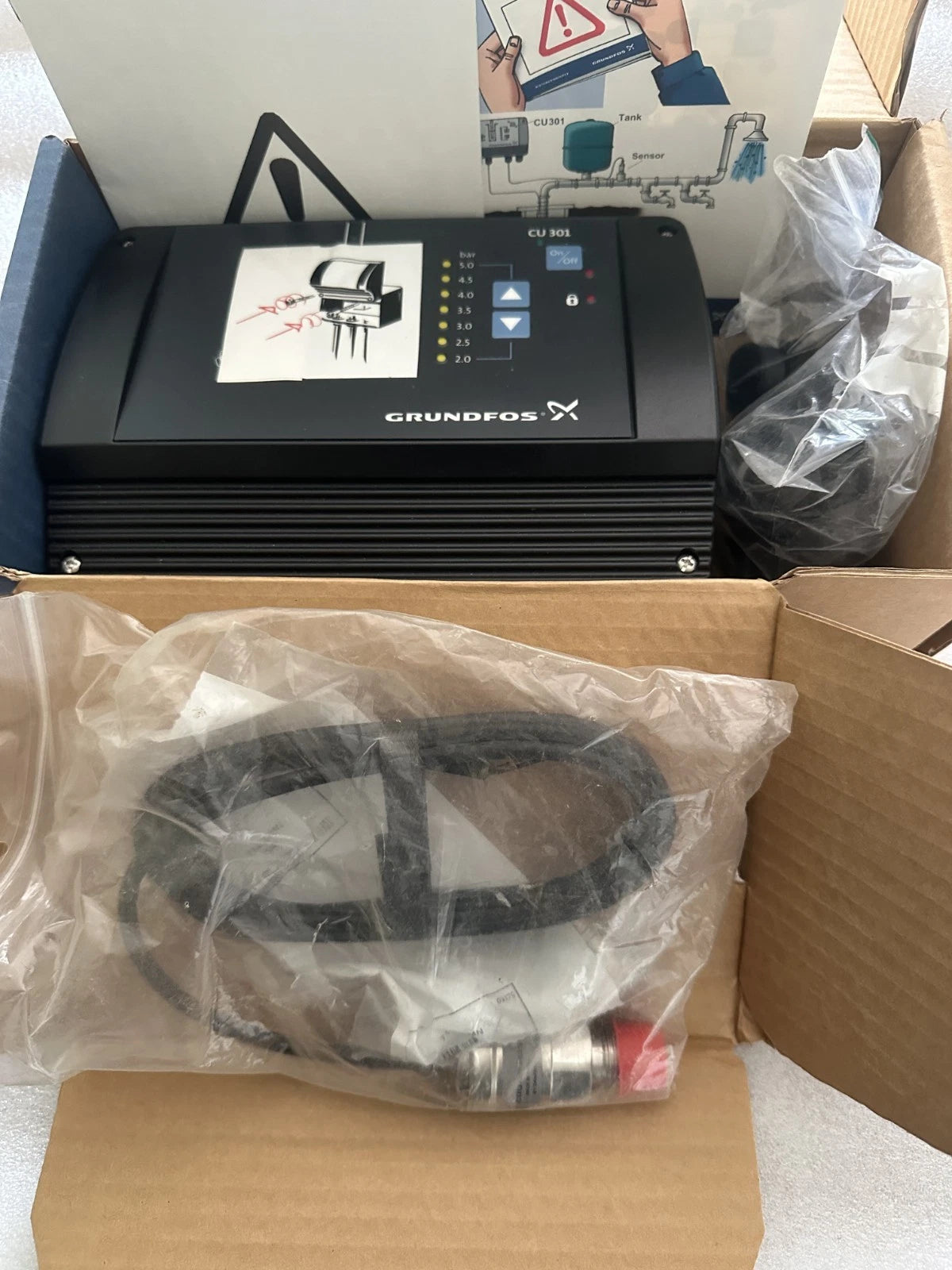 grundfos cu301 boîtier commande pression constante + kit capteur pression